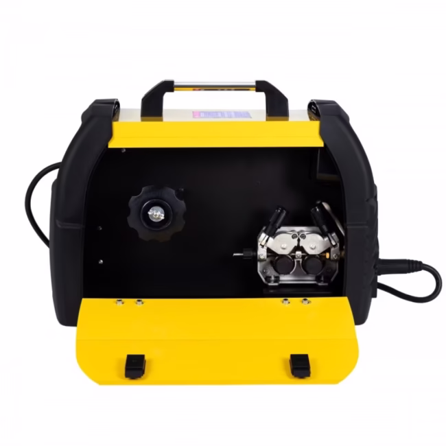 200A MIG 208 ALU SYNERGIA L 4x4 MAGNUM (M3669) - zdjecie numer 8